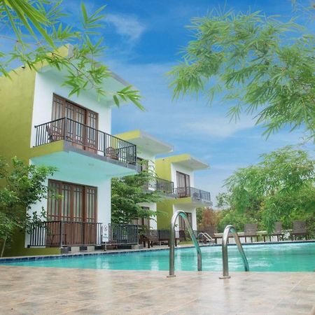 דמבולה Hotel Golden Ray מראה חיצוני תמונה