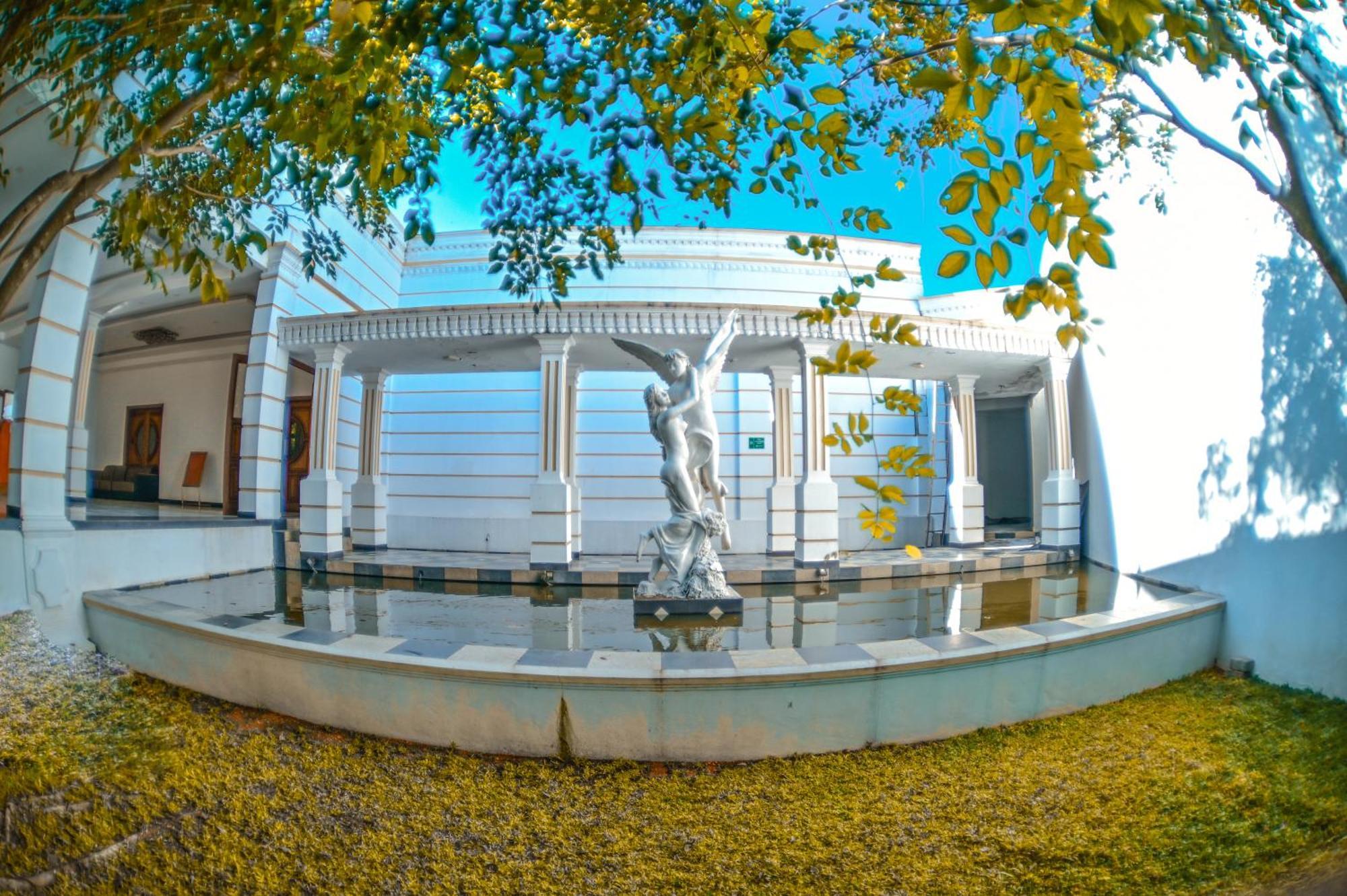 דמבולה Hotel Golden Ray מראה חיצוני תמונה