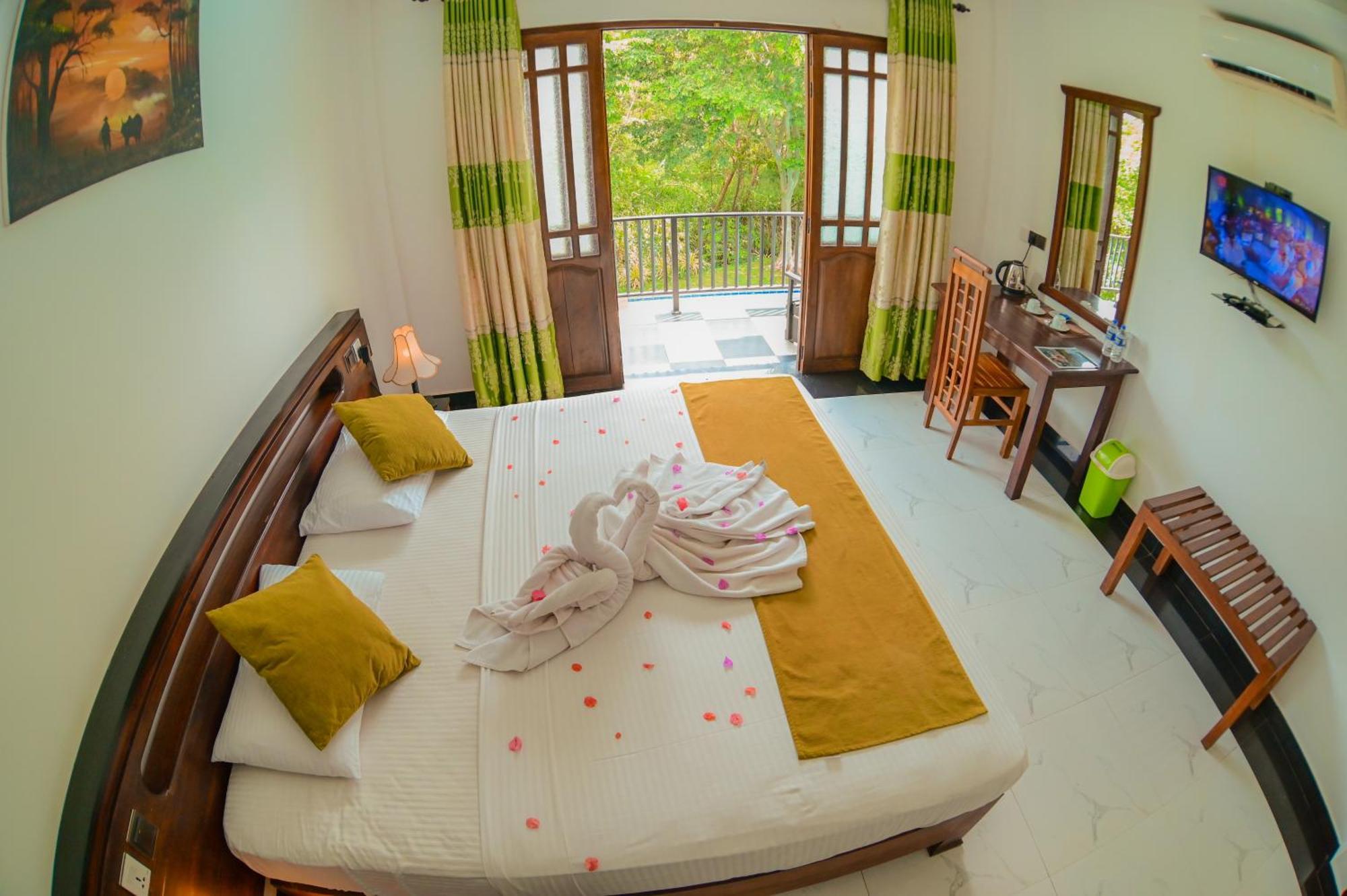 דמבולה Hotel Golden Ray מראה חיצוני תמונה